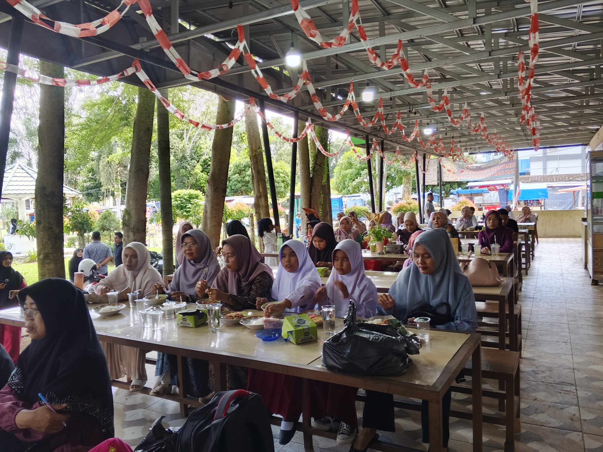 Festival Bertutur FPL Pasaman Barat: Merayakan Bahasa, Menghidupkan Literasi 6 IMG 20251026 WA0046 scaled