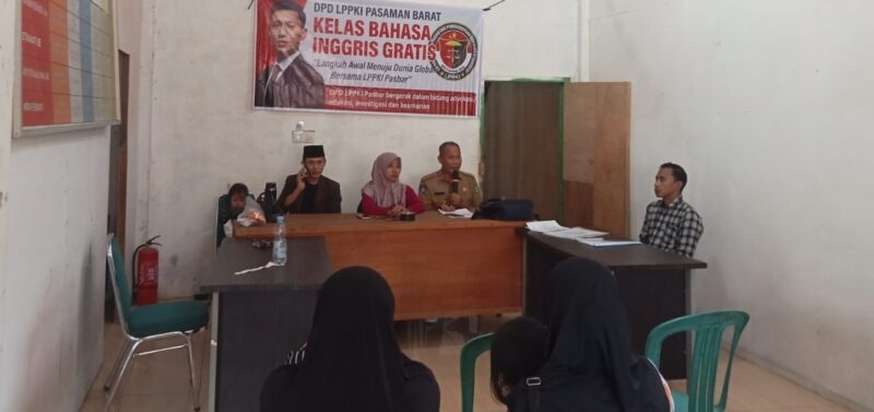 Pembukaan program digelar di Kantor Wali Nagari Lingkuang Aua Barat pada Sabtu (20/10/2025)