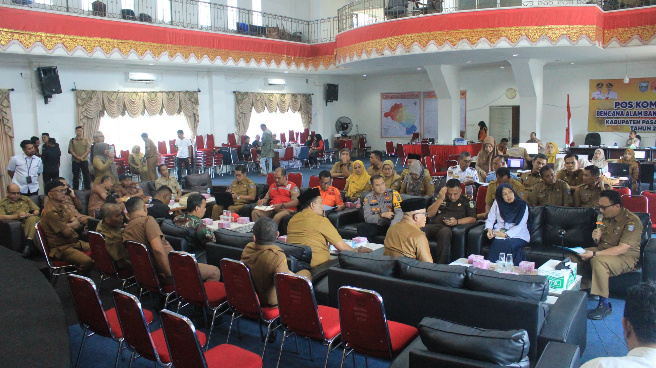 Bupati Yulianto: Tanggap Darurat Diperpanjang, Warga Diminta Tetap Waspada 6 IMG 20251208 WA0052