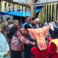 Anggota Dewan Perwakilan Rakyat Daerah (DPRD) Kabupaten Pasaman Barat, Yondrizal, menghadiri langsung tradisi adat Babimba yang digelar di Kampung Mudik Simpang, Jorong Mudik Simpang, Nagari Timbo Abu Kajai, Kecamatan Talamau, Minggu (5/4/2026).