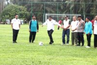 Anggota Dewan Perwakilan Rakyat Daerah (DPRD) Kabupaten Pasaman Barat Nefri, SH, menghadiri langsung pembukaan Turnamen Sepak Bola antarjorong PSLG Cup I di Lapangan Hijau PSLG, Lubuk Gadang, Nagari Koto Tangah, Kecamatan Koto Balingka, Jumat (17/4/2026).