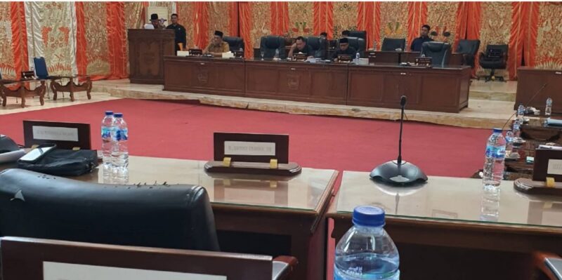 Dewan Perwakilan Rakyat Daerah (DPRD) Kabupaten Pasaman Barat Laporan Keterangan Pertanggungjawaban (LKPJ) Kepala Daerah Tahun Anggaran 2025, di Gedung DPRD Pasaman Barat, Padang Tujuh, Senin (30/03/2026).