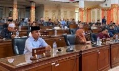 Respon Keluhan Warga, DPRD Pasaman Barat Agendakan Pembahasan Penataan Tiang dan Kabel